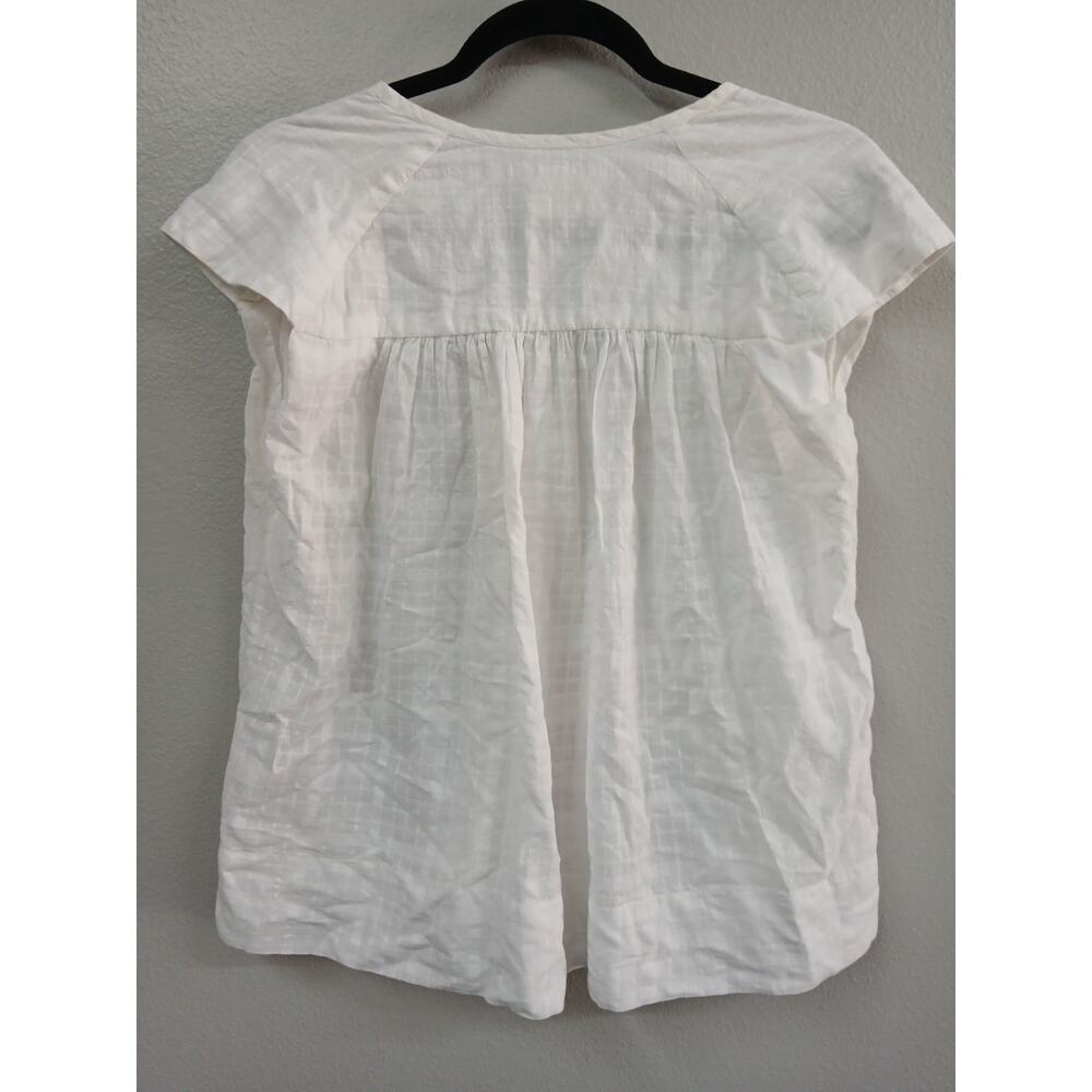 MIRTH Malaga Top in White Boxweave.
Size small - Picture 5 of 9